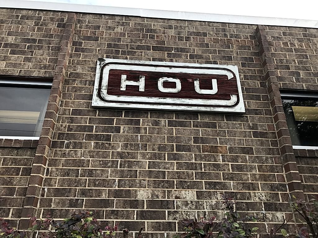 hdu signs, sand blasted signs, exterior signs, Signs Charlotte, signs pineville, Signs NC, logo signs, building signs, business signs, custom signs, outdoor signs, outside signs, Office Signs, office building signs, non lit signs, non illuminated signs