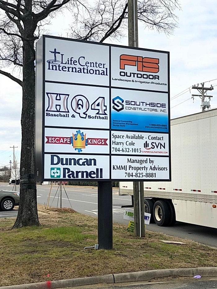 light box, light box sign, cabinet sign, sign cabinet, Signs Charlotte, custom signs, signs, charlotte, charlotte nc, Signs NC, illuminated signs, lit signs, business signs, business park signs, logo signs, display signs, custom signage, exterior signs, exterior signage