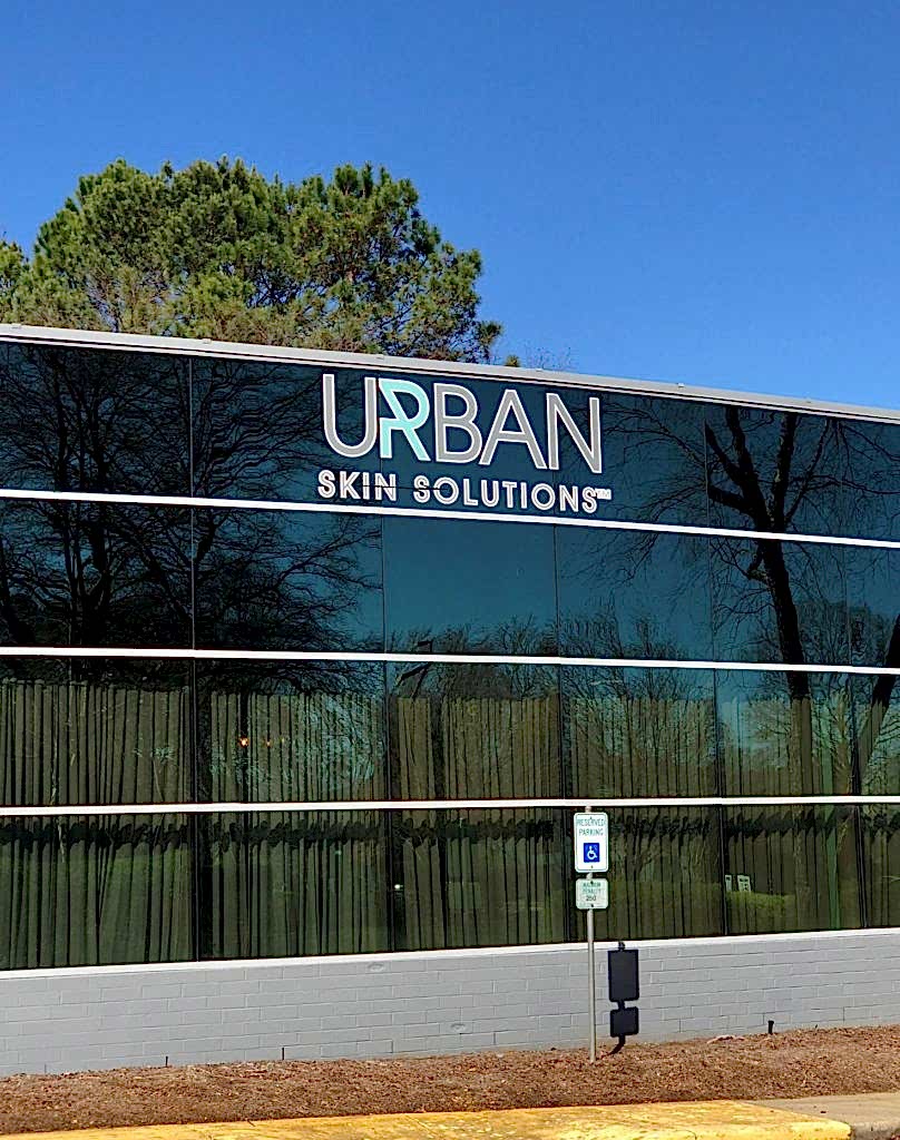 custom signs, building signs, business signs, logo signs, identification signage, signage, exterior signs, outdoor signs, Signs Charlotte, Signs NC